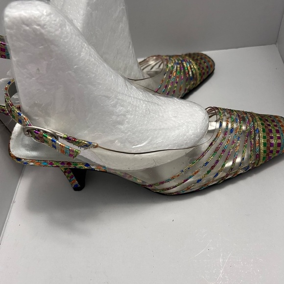 Studio C Women’s Slung Back Heels

Size 8 - Picture 4 of 10